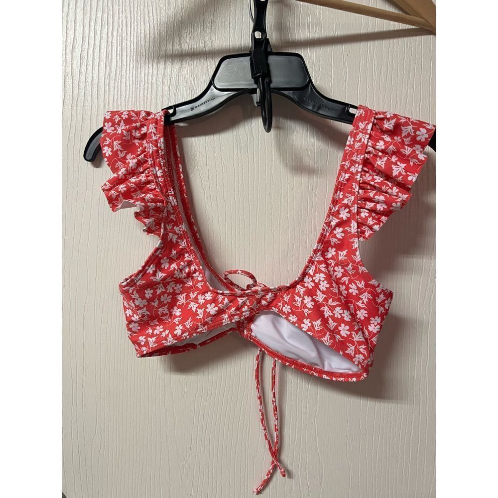 Pink Lily Bikini Top - Picture 2 of 3
